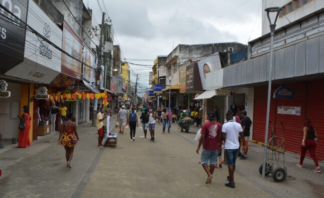 Durante Micareta, lojas do centro abrirão apenas 6ª; shopping e bairros funcionarão
