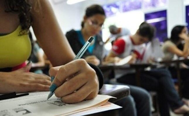 Prazo para solicitar isenção da taxa no Enem 2025 termina nesta sexta (25)