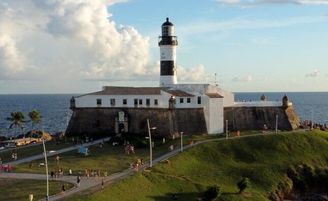 Bahia lidera receptivo de turistas internacionais no Nordeste entre janeiro e março, aponta Embratur