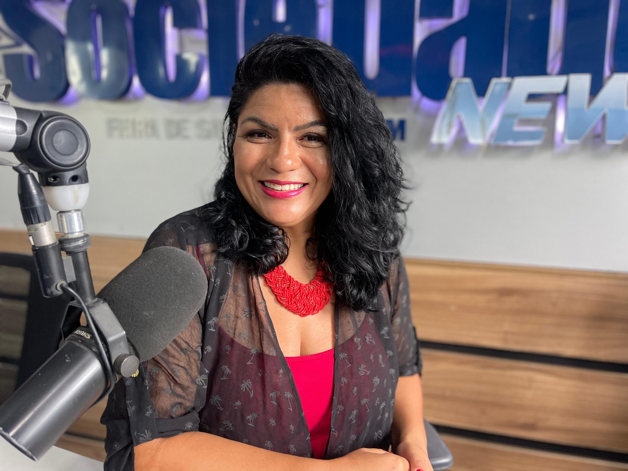 Pesquisa pioneira na Bahia resgata trajetória das primeiras mulheres no radiojornalismo esportivo de Salvador