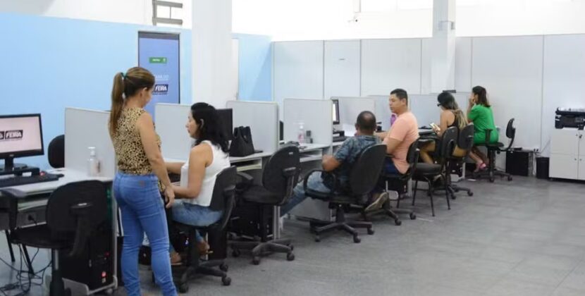 Casa do trabalhador oferece cursos de qualificação profissional para diferentes áreas do mercado de trabalho em Feira de Santana