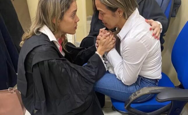 Jovem se torna advogada e defende mãe em julgamento 12 anos após acusação de homicídio na Bahia; mulher foi absolvida