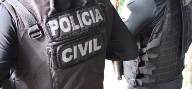 Jovem denuncia companheiro por ameaças e agressões contra ela e a filha de 2 anos no interior da Bahia