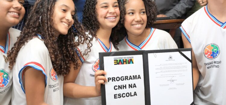 Inscrições para programas que oferecem CNHs gratuitas para alunos da rede estadual e pessoas de baixa renda são abertas