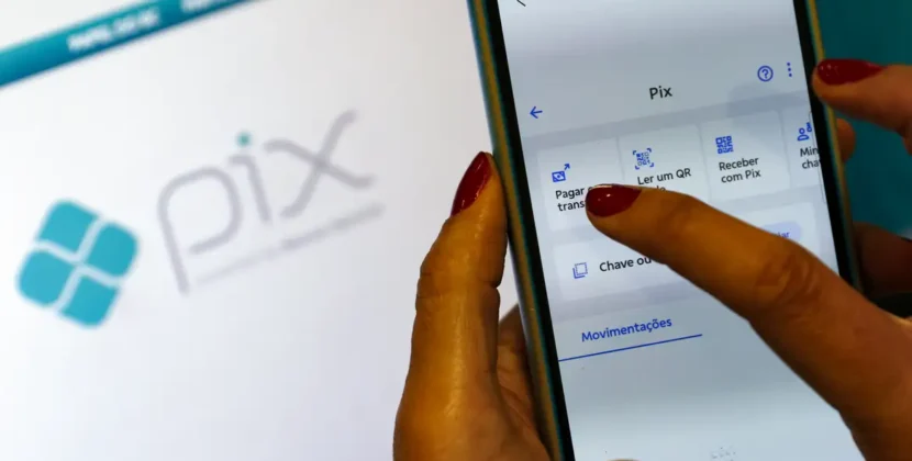 Bancos passam a oferecer Pix Automático a partir desta segunda