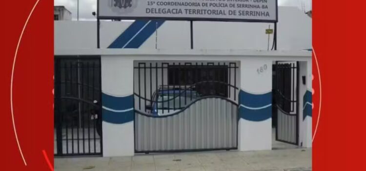 Homem tem casa invadida por suspeitos armados e foge pelo telhado no interior da Bahia