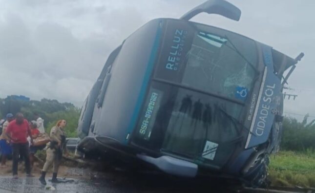 Ônibus da Cidade Sol