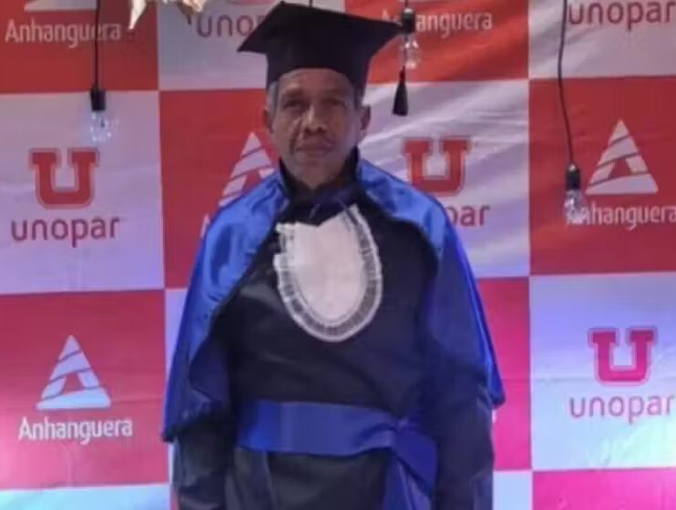 Aos 61 anos, pedreiro se forma em engenharia e realiza sonho de infância: “Muita gente ria de mim”