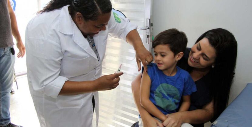 Vacinação é ampliada para crianças e adolescentes pelo governo