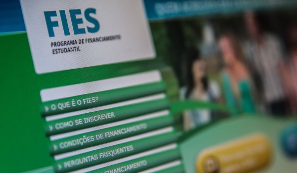 Fies abre inscrições para vagas remanescentes do segundo semestre de 2025
