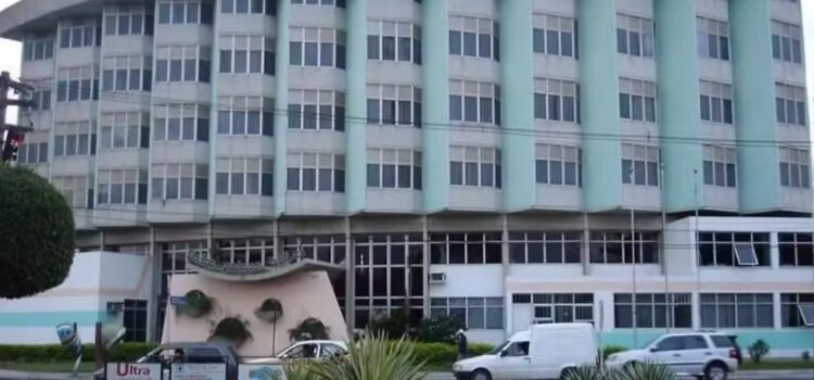 Feira Palace Hotel encerra atividades após 50 anos em Feira de Santana