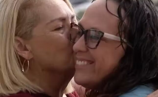 Mulher reencontra jovem que a salvou de acidente há 35 anos e agradece