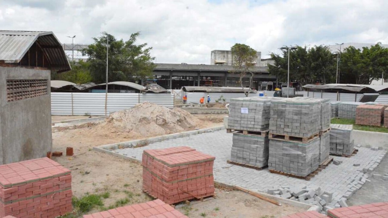 “Prefeitura de Feira revitaliza Praças de Alimentação e do Tropeiro”