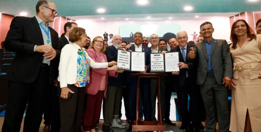 Bahia recebe R$ 365 milhões para saúde em 129 municípios