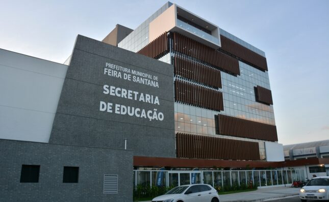 Definida empresa responsável pelo concurso para mil vagas de professor