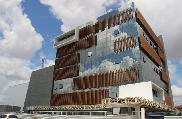 Seduc estabelece prazo para solicitar remoção de servidores das escolas