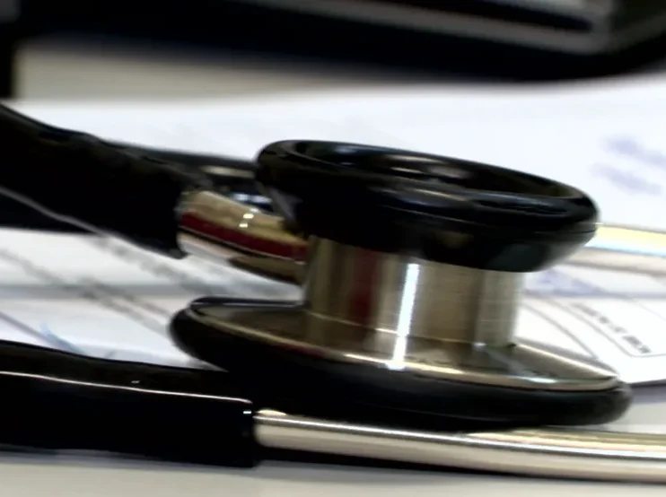 Governo da Bahia abre 60 vagas para estudantes de baixa renda cursarem medicina em Cuba