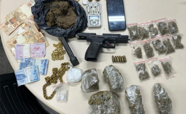 Homem com veículo roubado morre em troca de tiro com a Polícia Militar no bairro Gabriela