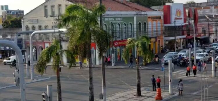 Comércio de Feira de Santana terá horário especial para a Black Friday; confira esquema