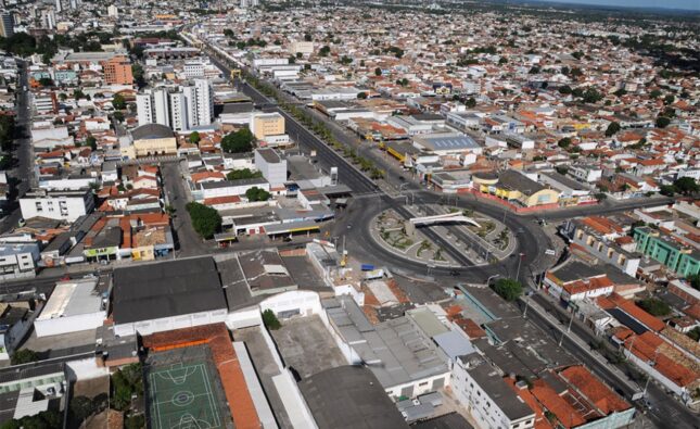 Feira de Santana avança na agenda de gestão pública com adesão ao Programa Nacional de Gestão e Inovação