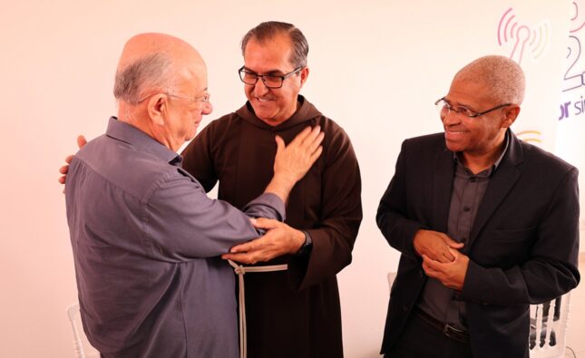 Frei Cristóvão Lima assume superintendência da Fundação Santo Antônio