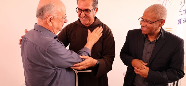 Frei Cristóvão Lima assume superintendência da Fundação Santo Antônio