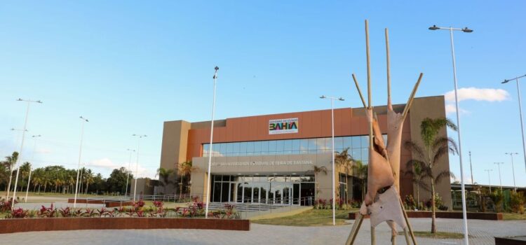 Uefs inaugura Teatro nesta quarta-feira (10)