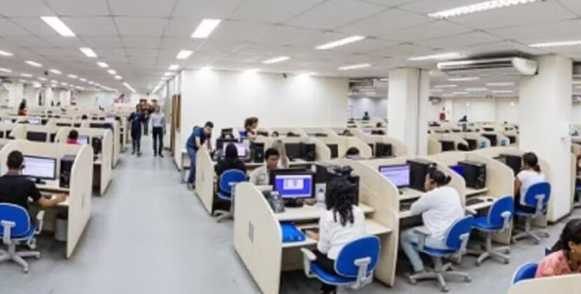Empresa de telemarketing abre 300 vagas em Feira de Santana; veja como se inscrever