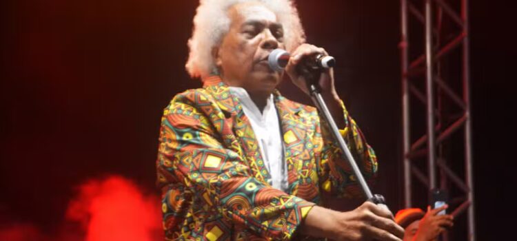 Artista Tonho Dionorina é internado após complicações de saúde em Feira de Santana