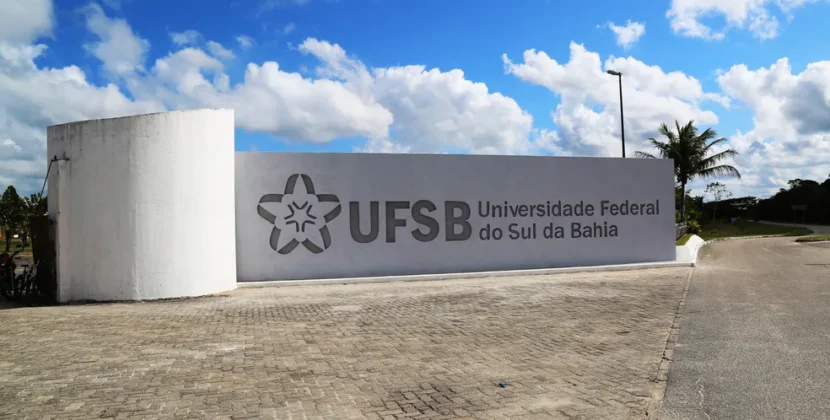 Universidade Federal do Sul da Bahia lança concurso para professores com salários que podem chegar a R$ 14 mil
