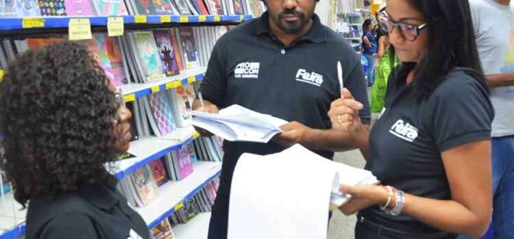 Procon intensifica fiscalização de volta às aulas em Feira de Santana