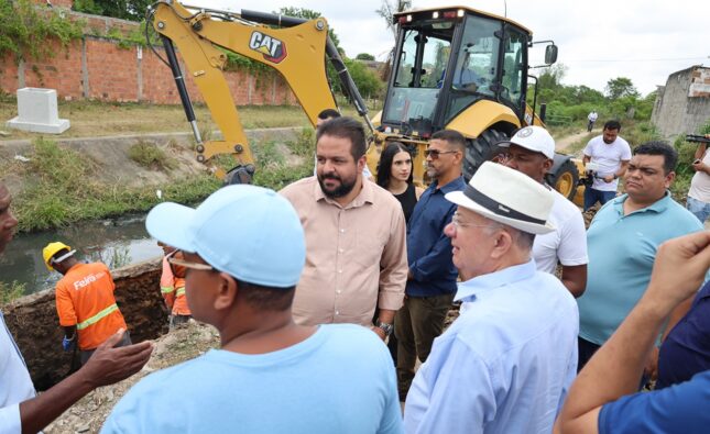 Bairro Aviário passa a contar com novo pontilhão para facilitar acessibilidade de transeuntes