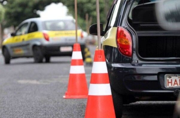 Provas práticas do Detran poderão ser feitas com carro automático a partir da próxima semana