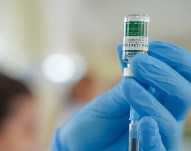 Equipes do SUS começam a receber vacina do Butantan contra a dengue