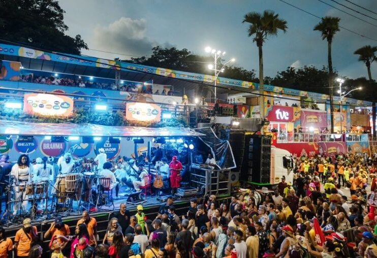 Bahia deve receber 3,7 milhões de visitantes durante Carnaval