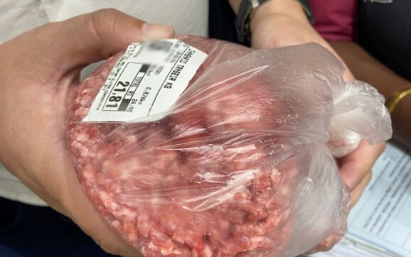 PROCON autua supermercado atacadista por descumprimento à Lei da Carne Moída