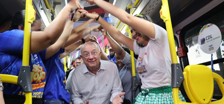 Forró no Buzú contagia passageiros e projeta animação dos festejos juninos em Feira de Santana