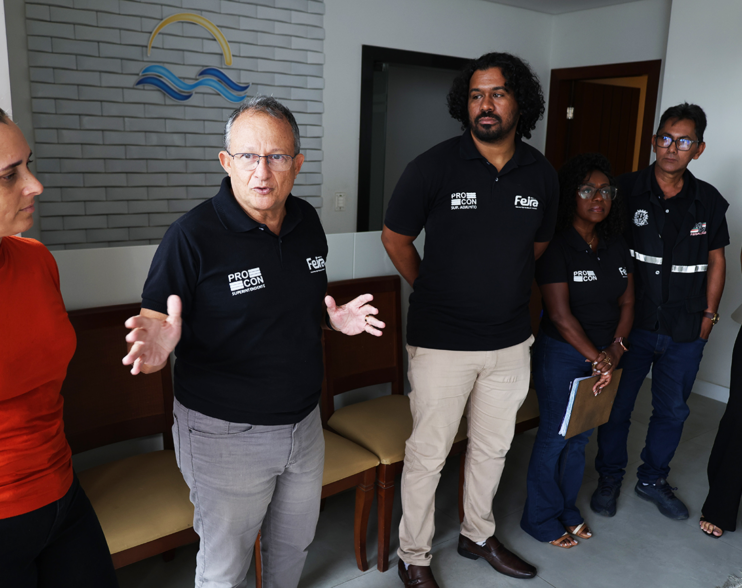 PROCON realiza operação especial para o Dia dos Namorados em Feira de Santana