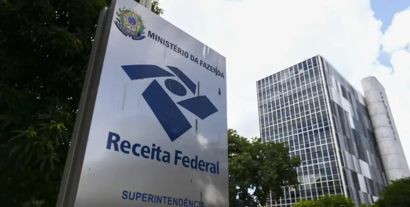 Receita libera consulta ao terceiro lote de restituição do IR 2026