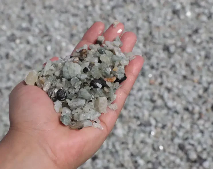 Brasil cria política para ampliar produção de minerais críticos