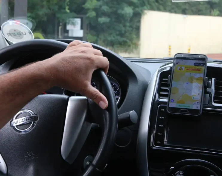 Conselho regulamenta crédito para taxistas e motoristas de aplicativo