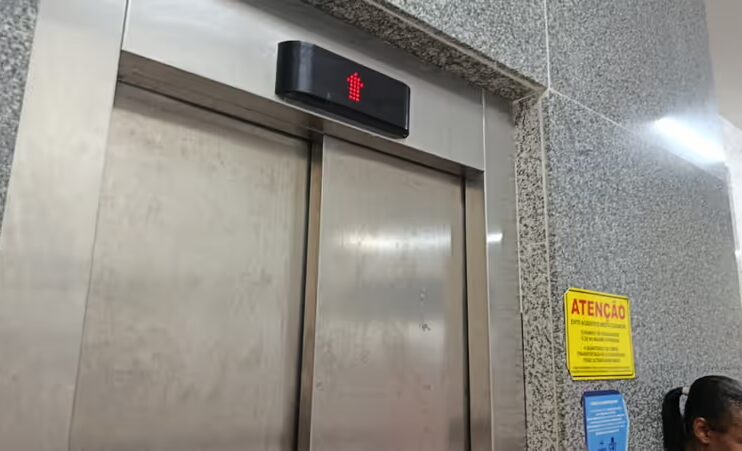Feira de Santana registra esclarecimento sobre elevador da UNIFAT e balanço do transporte no segundo turno